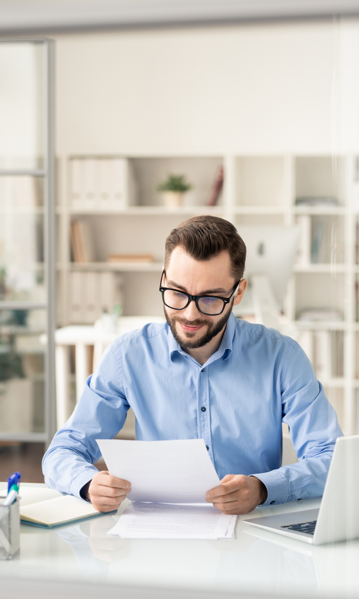 Accountant on Demand Vertical Image